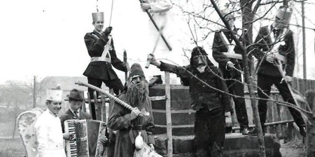 Grupa kolędnicza „Herody” z Milikowa (ok. Bolesławca), koniec lat 70.XX w., Muzeum Etnograficzne we Wrocławiu